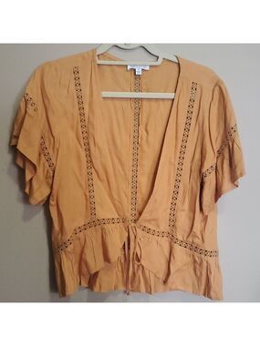Patrons of peace top size medium